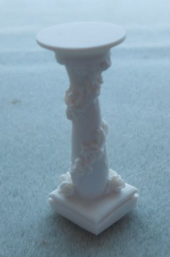small rose pedestal